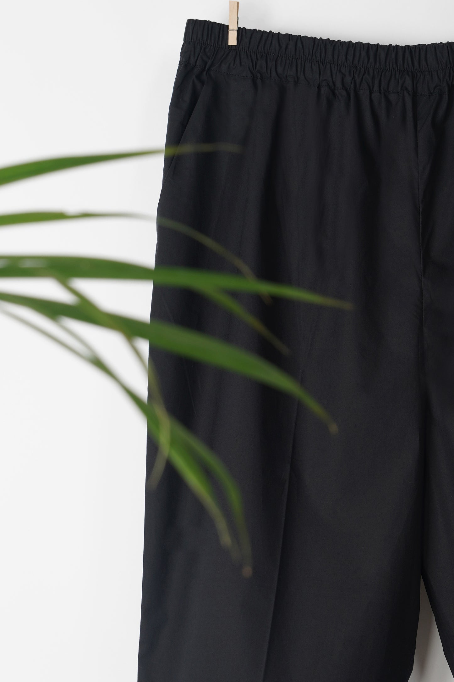 Black Cotton Pants with Pleats