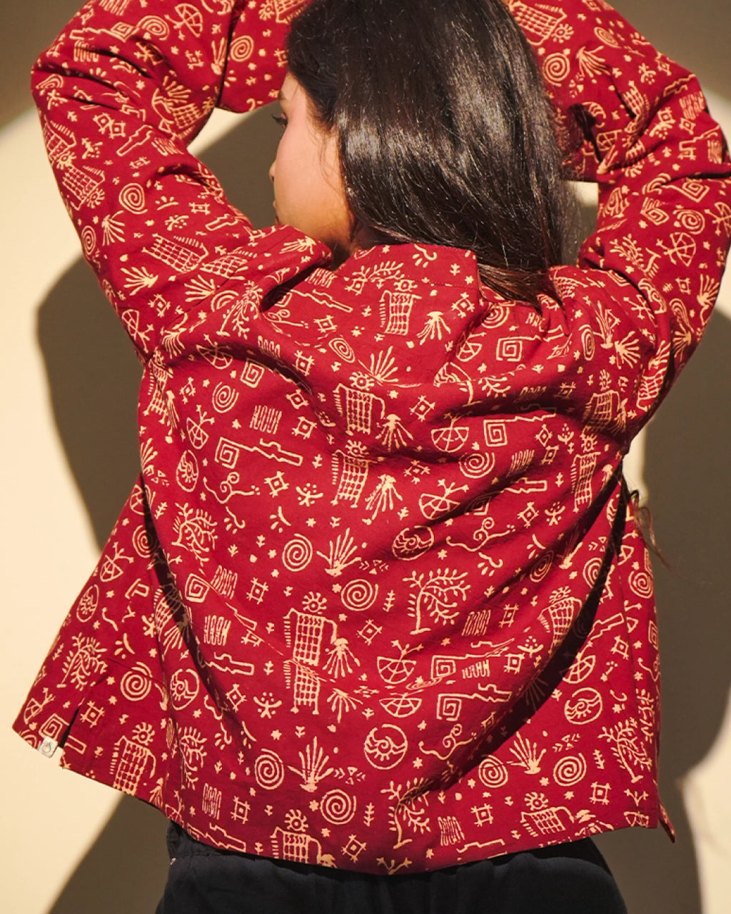 Artisan Touch Worli Print Cotton Shrug with Mandarin Neckline - Earthen Tapestry