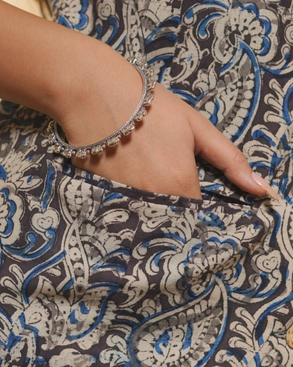 Pure cotton kalamkari - Charcoal Black