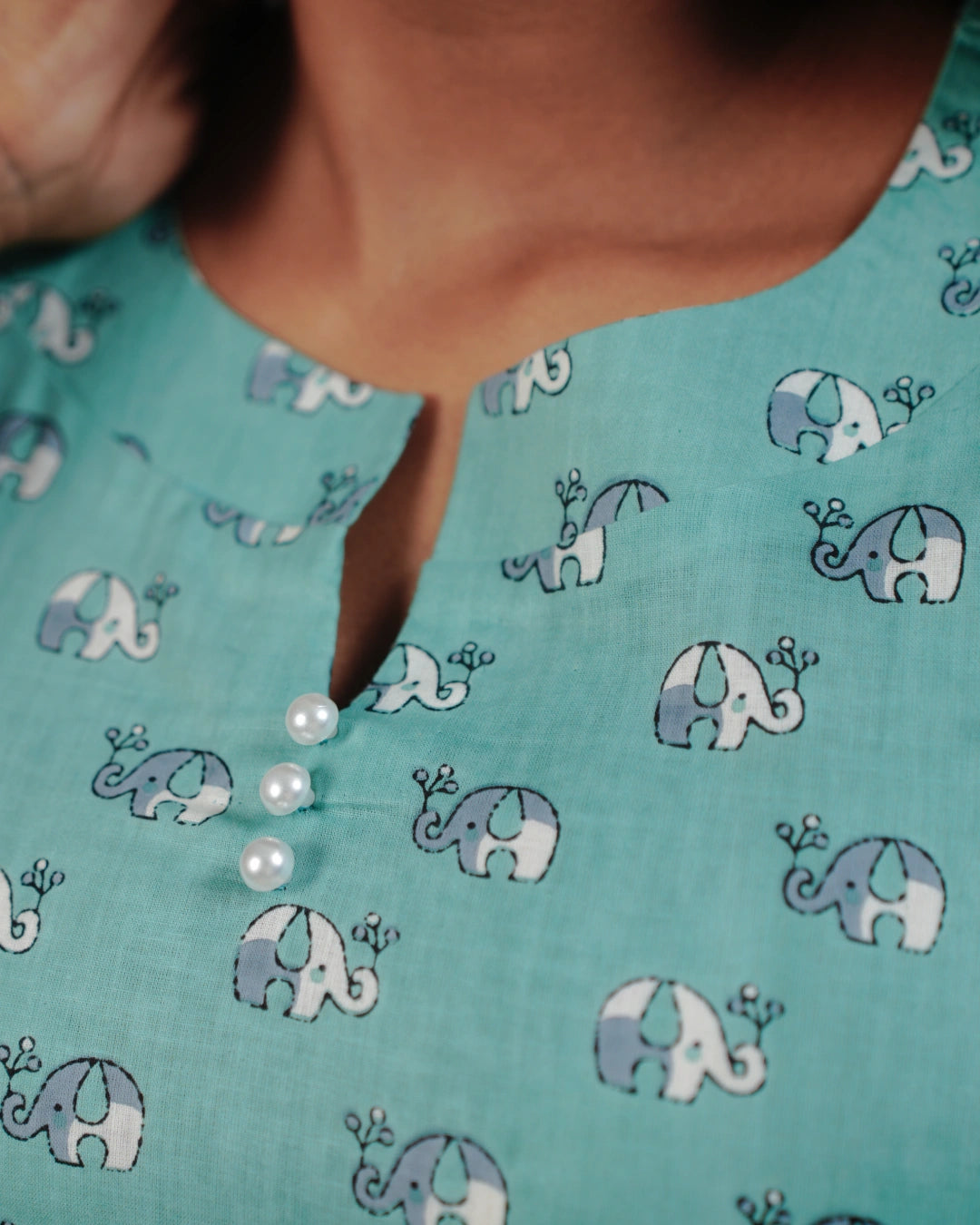 The Wanderer’s Print Dress (Sleeveless) - Mint Safari