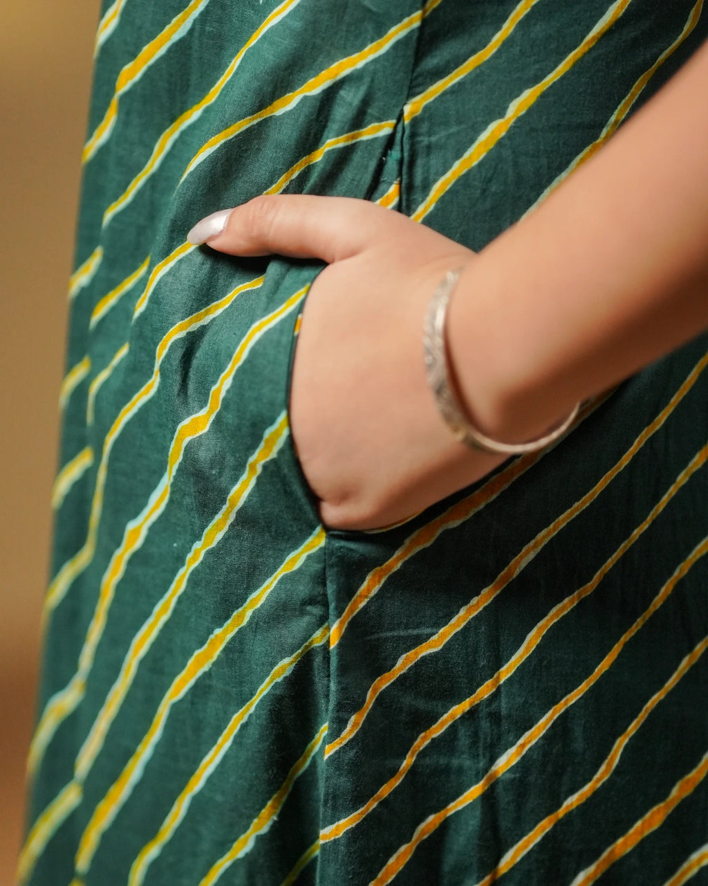 Pure Cotton Leheriya Kurti – Evergreen Rhythm