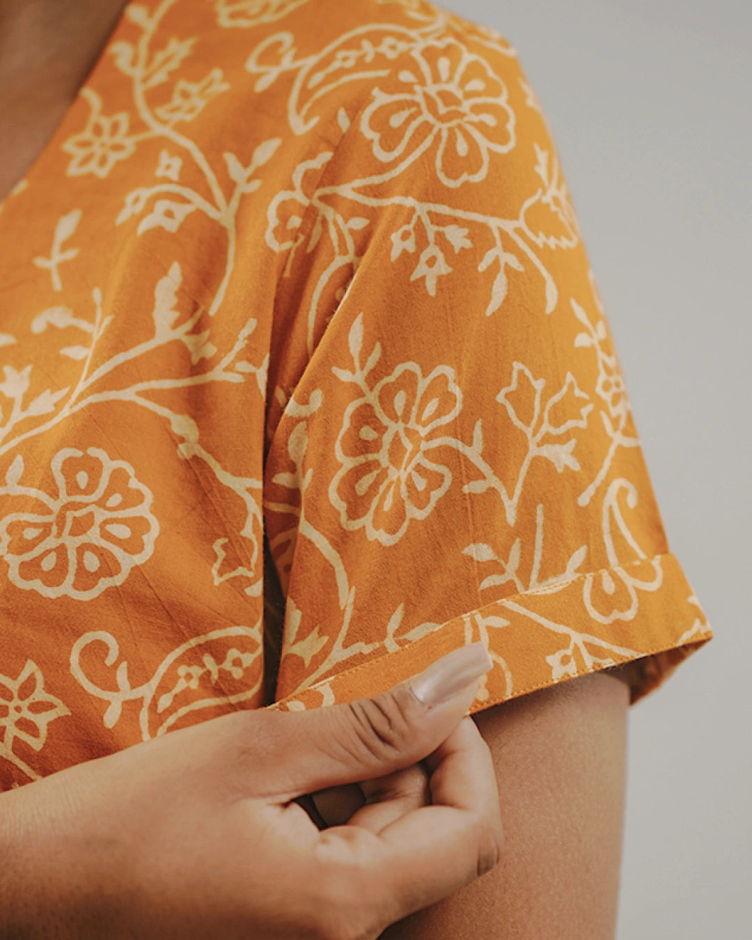 Pure Cotton Worli Art Midi Dress with Sleeves(Short sleeves) - Orchid Bliss