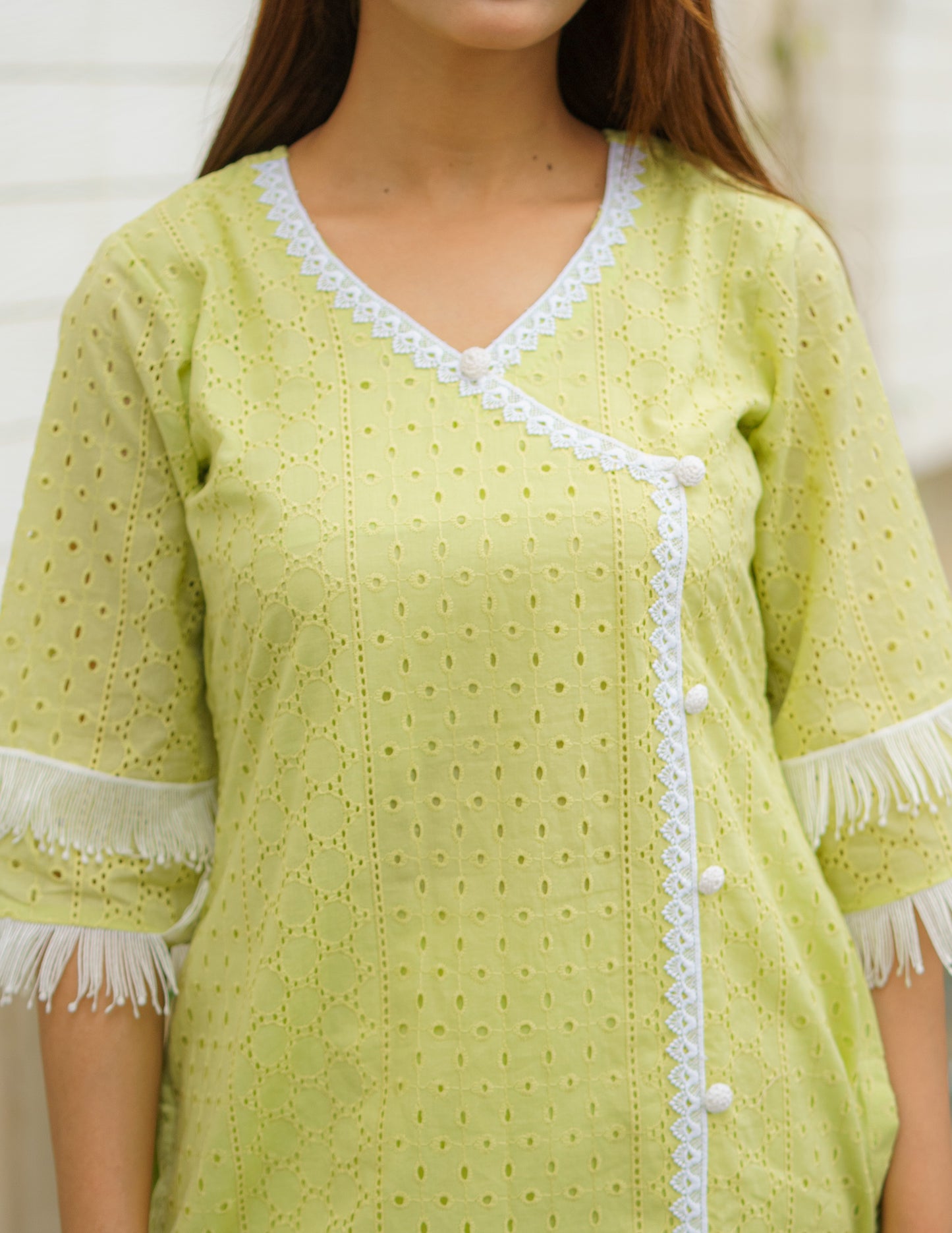 Verdant Charisma Hakoba Kurti