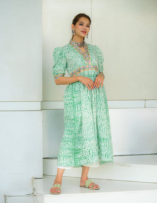 Enchanting Jade Shibori Kurti With Embroidered Lace Work