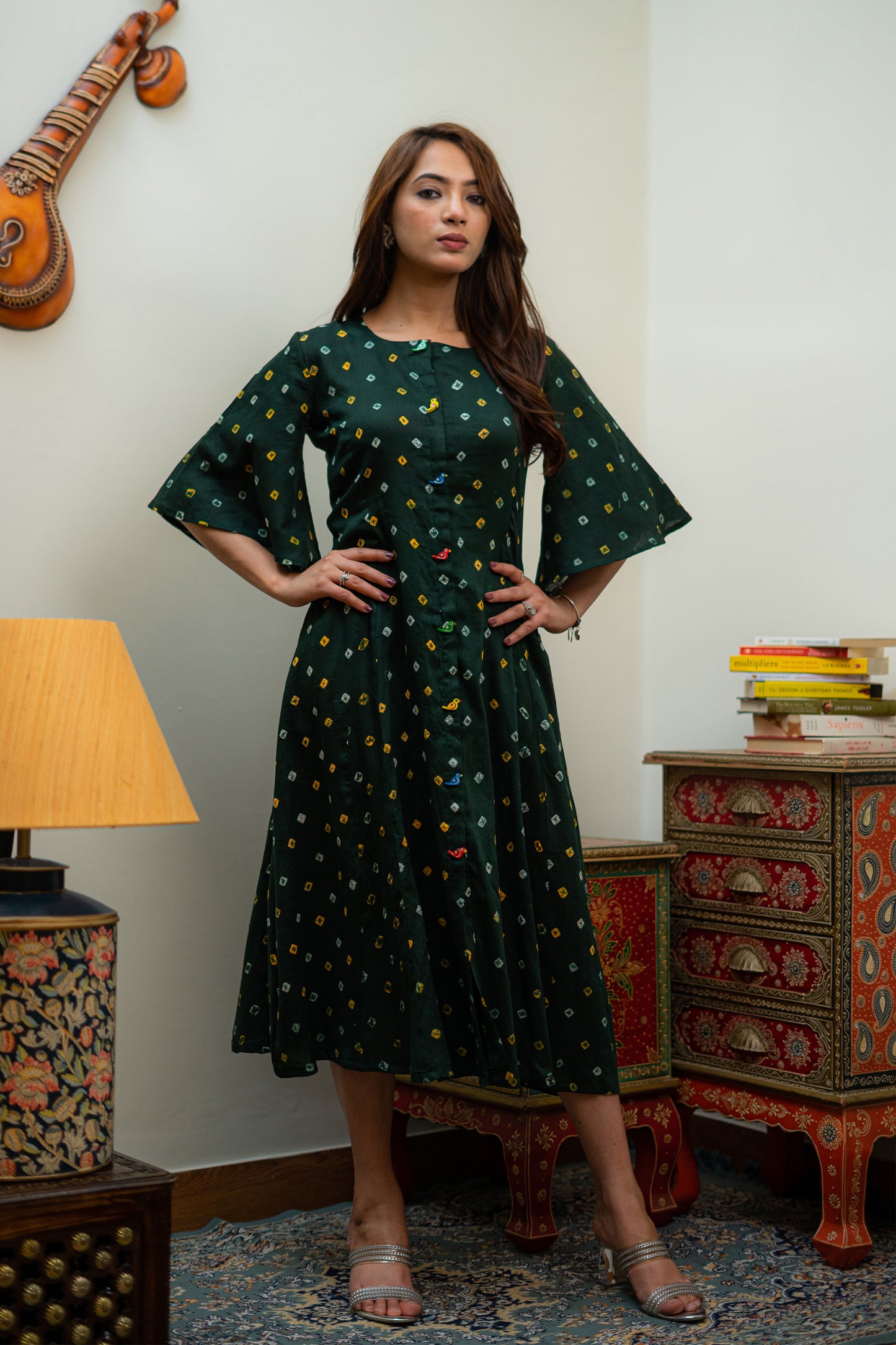 Emerald Flare Sleeve Bandhani Midi