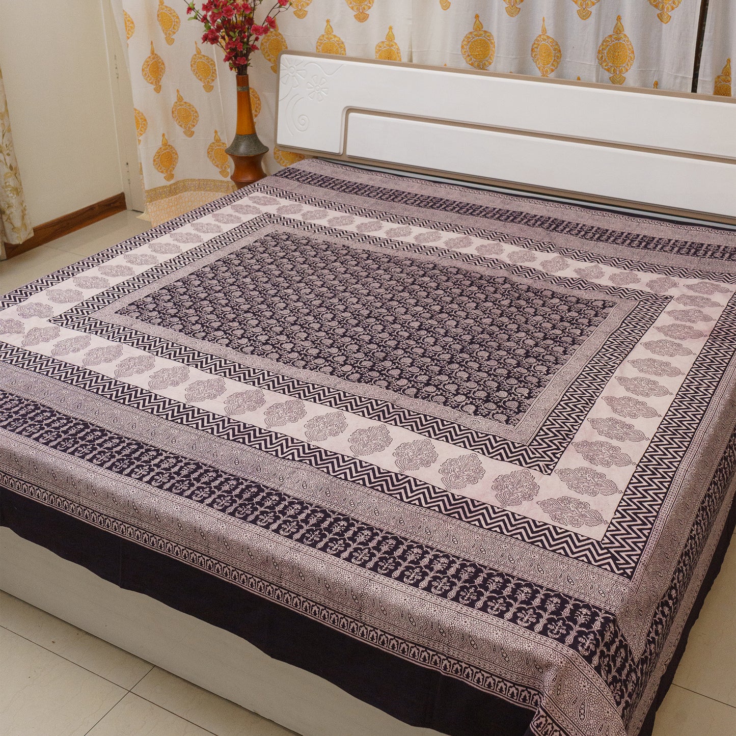 Oasis in a Desert Bagh Block Printed Double Bedcover