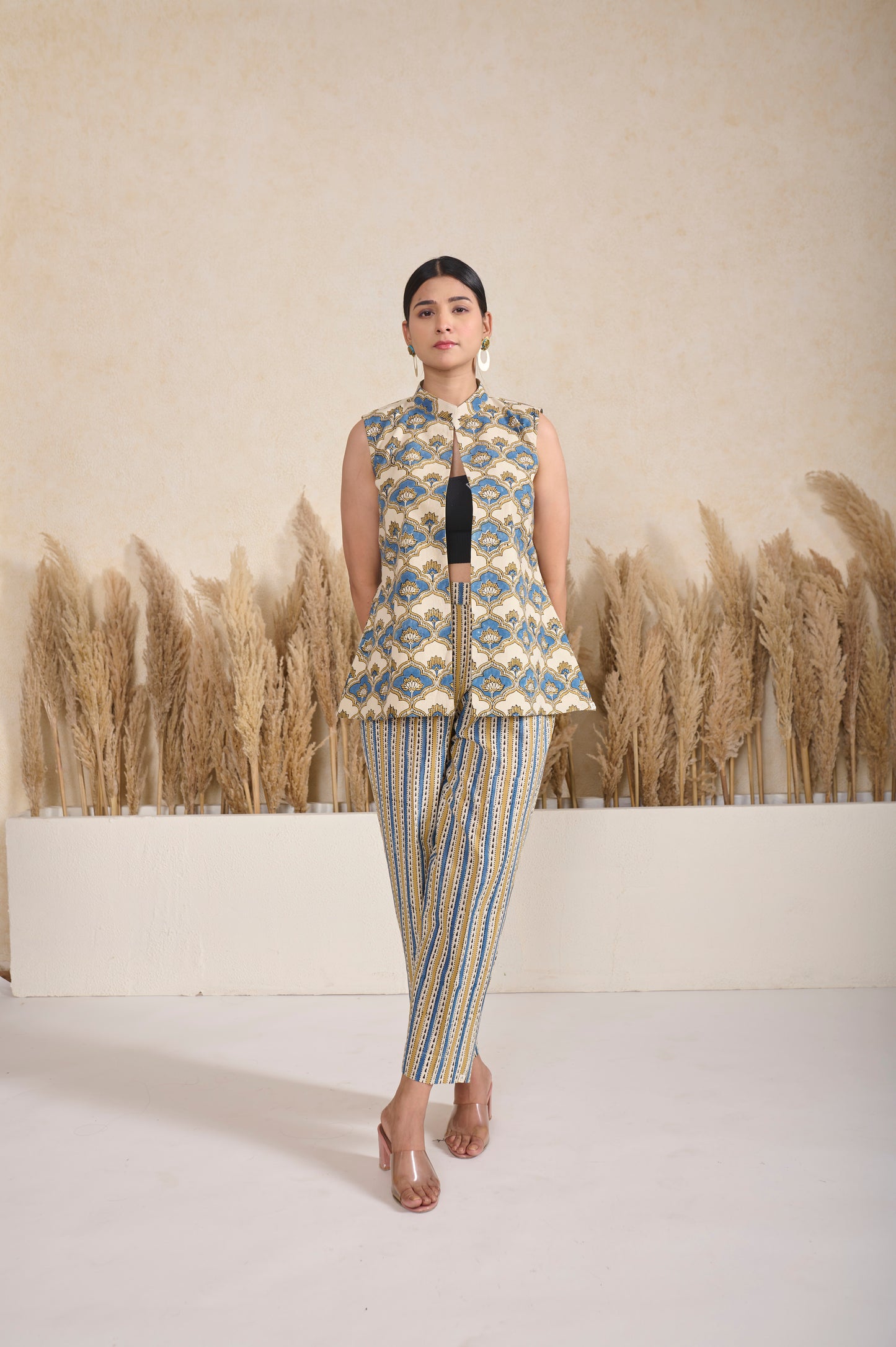 Serene Ajrakh Shrug with Pant