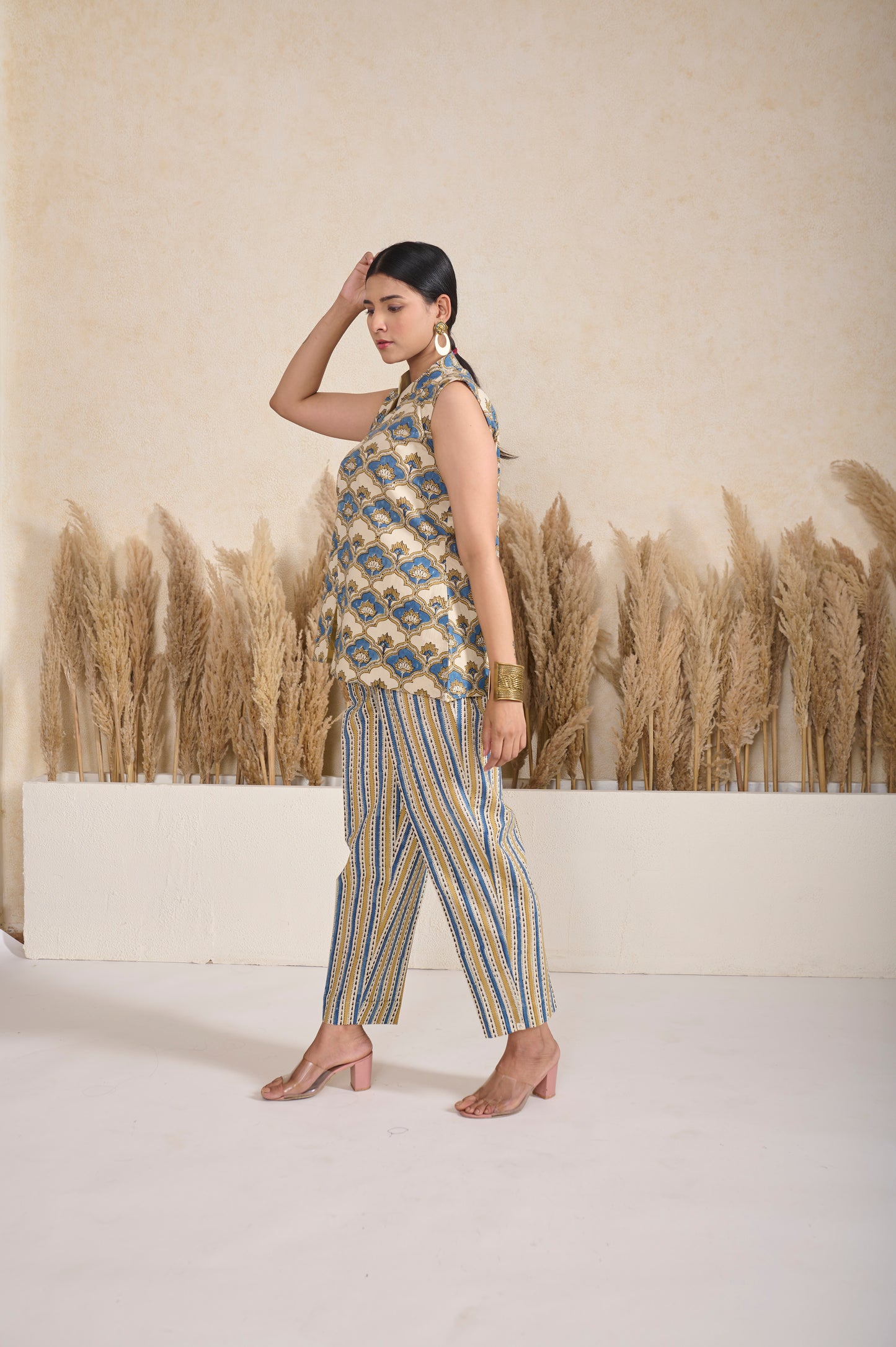 Serene Ajrakh Shrug with Pant